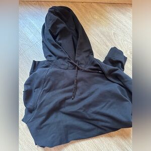 Lululemon tech sweater - Black - Sz M - used (see pics)